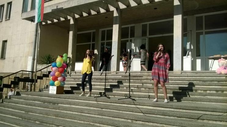 750 бъдещи филолози  и лингвисти посрещна днес ПЕГ Проф. д-р Асен Златаров