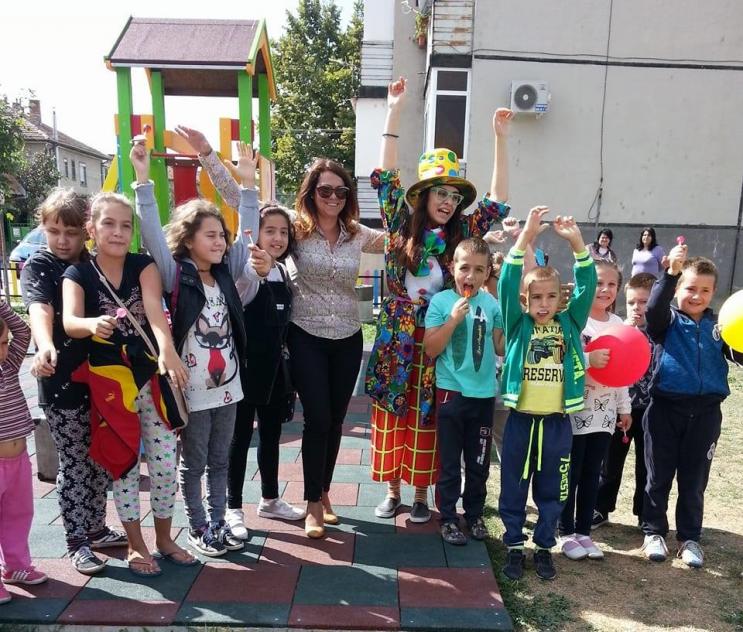 Нова детска площадка радва малчуганите в Дебелец