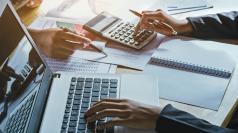 Въвеждат софтуерите за управление на продажби до края на година...